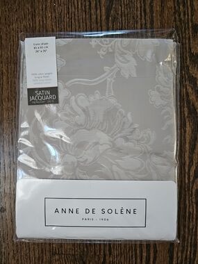 ANNE DE SOLENE CALLIOPE 270TC SATIN JAQUARD 100% Cotton Euro Sham $145, New!